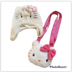 Hello Kitty 🐱 bundle hat and purse